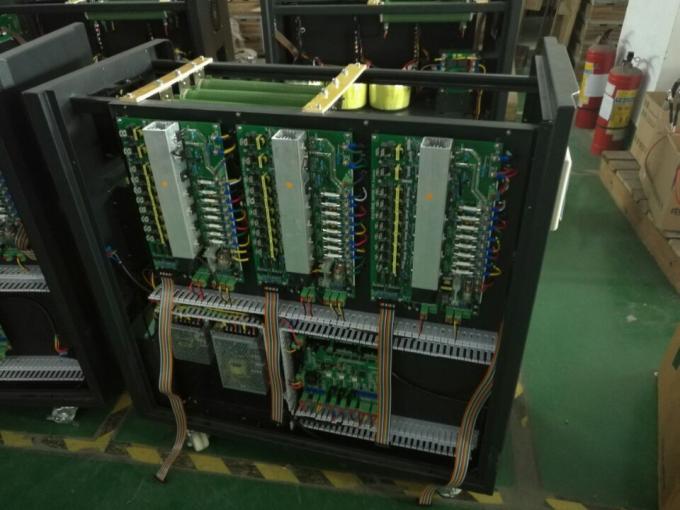 Commande numérique ajustée par stabilisateur automatique de tension monophasé avec la couleur grise
